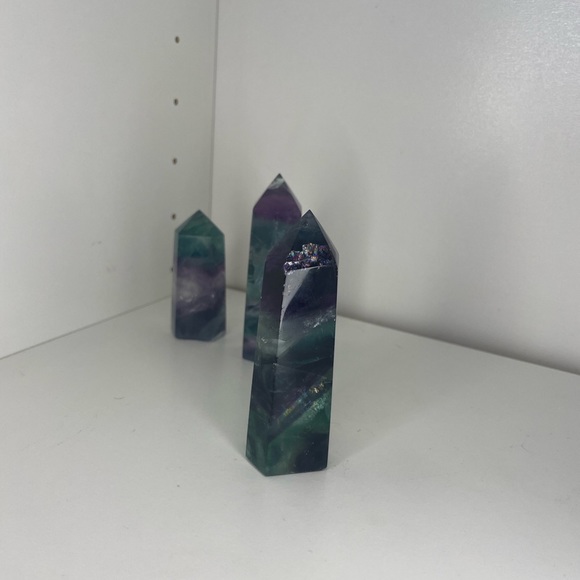 Fluorite Tower 3 - Picture 2 of 7